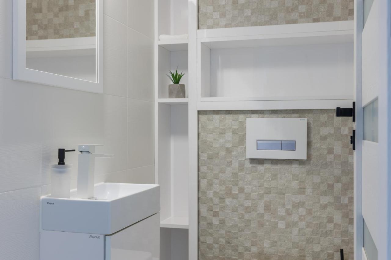 Noir Hotel - Penthouse Apartman سيغيد المظهر الخارجي الصورة